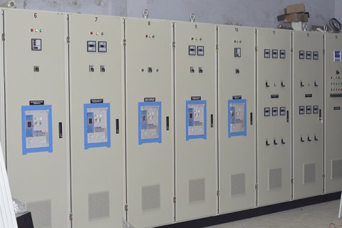 MAIN LOWER VOLTAGE PANEL MAIN L.T